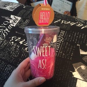 NWT tumbler bath set